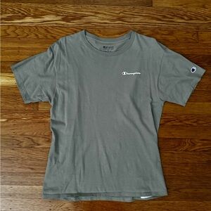 Champion T-Shirt Light Green - size Medium
